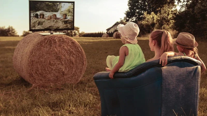 Jakie opcje telewizji są dostępne na Piątkowie?